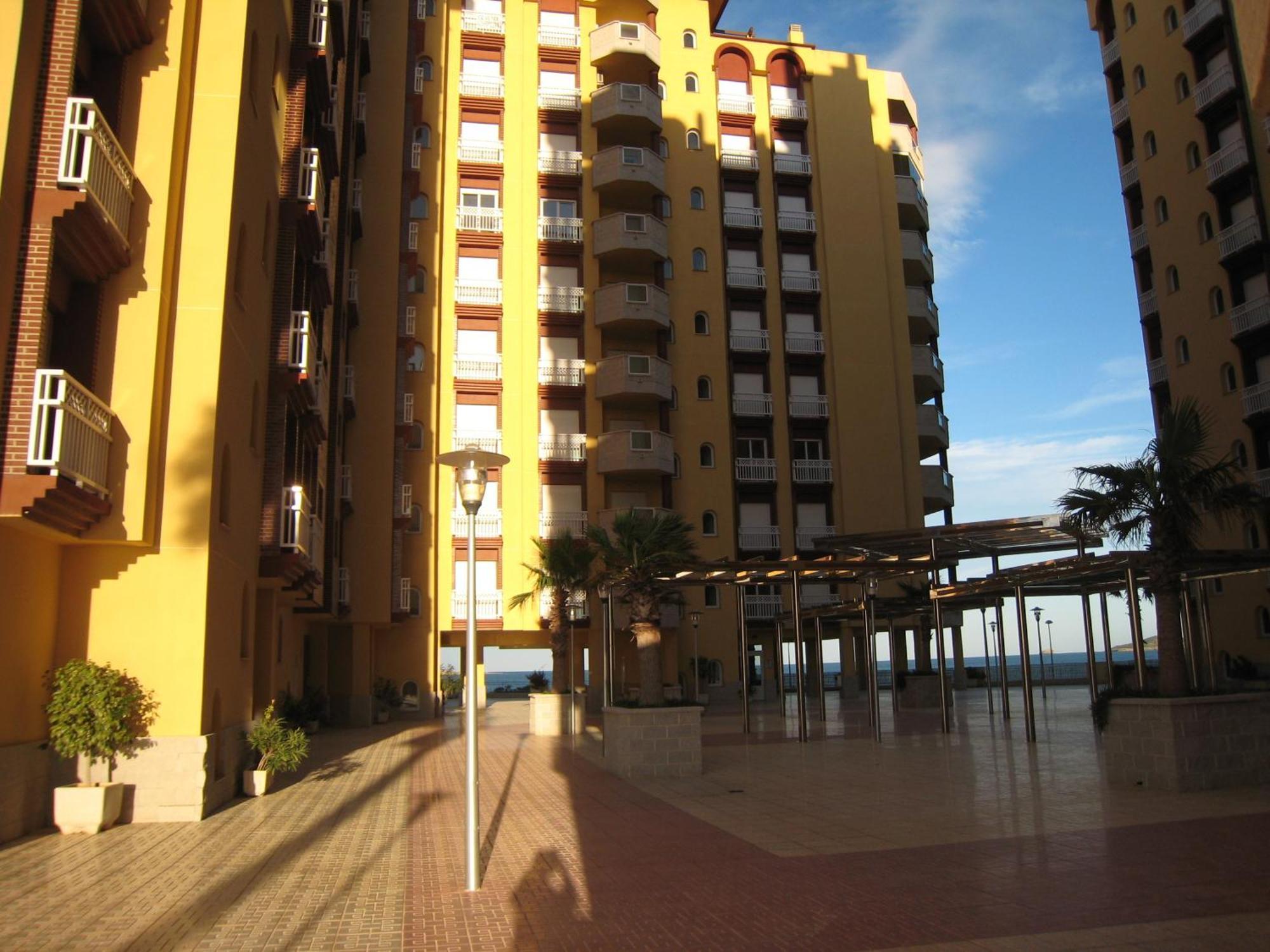 Apartamentos Turisticos Playa Principe La Manga del Mar Menor Luaran gambar