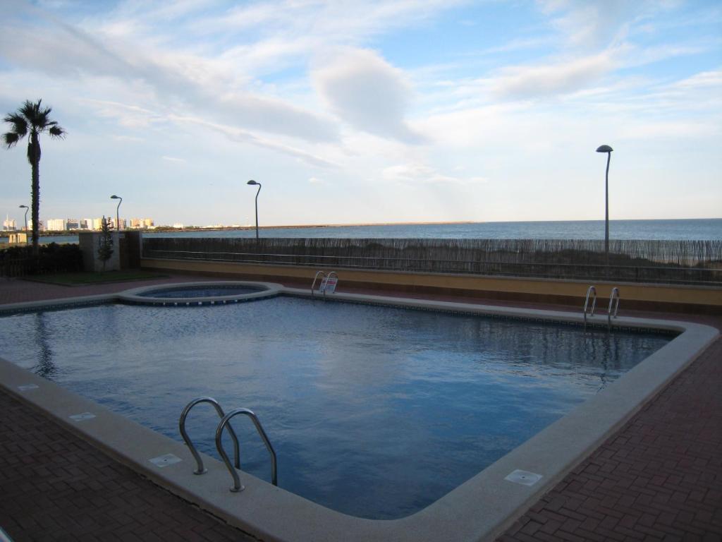Apartamentos Turisticos Playa Principe La Manga del Mar Menor Luaran gambar