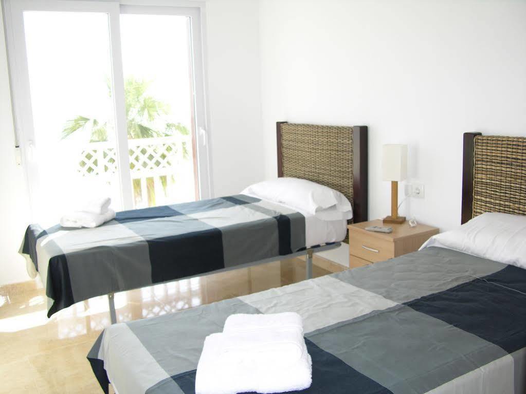 Apartamentos Turisticos Playa Principe La Manga del Mar Menor Luaran gambar